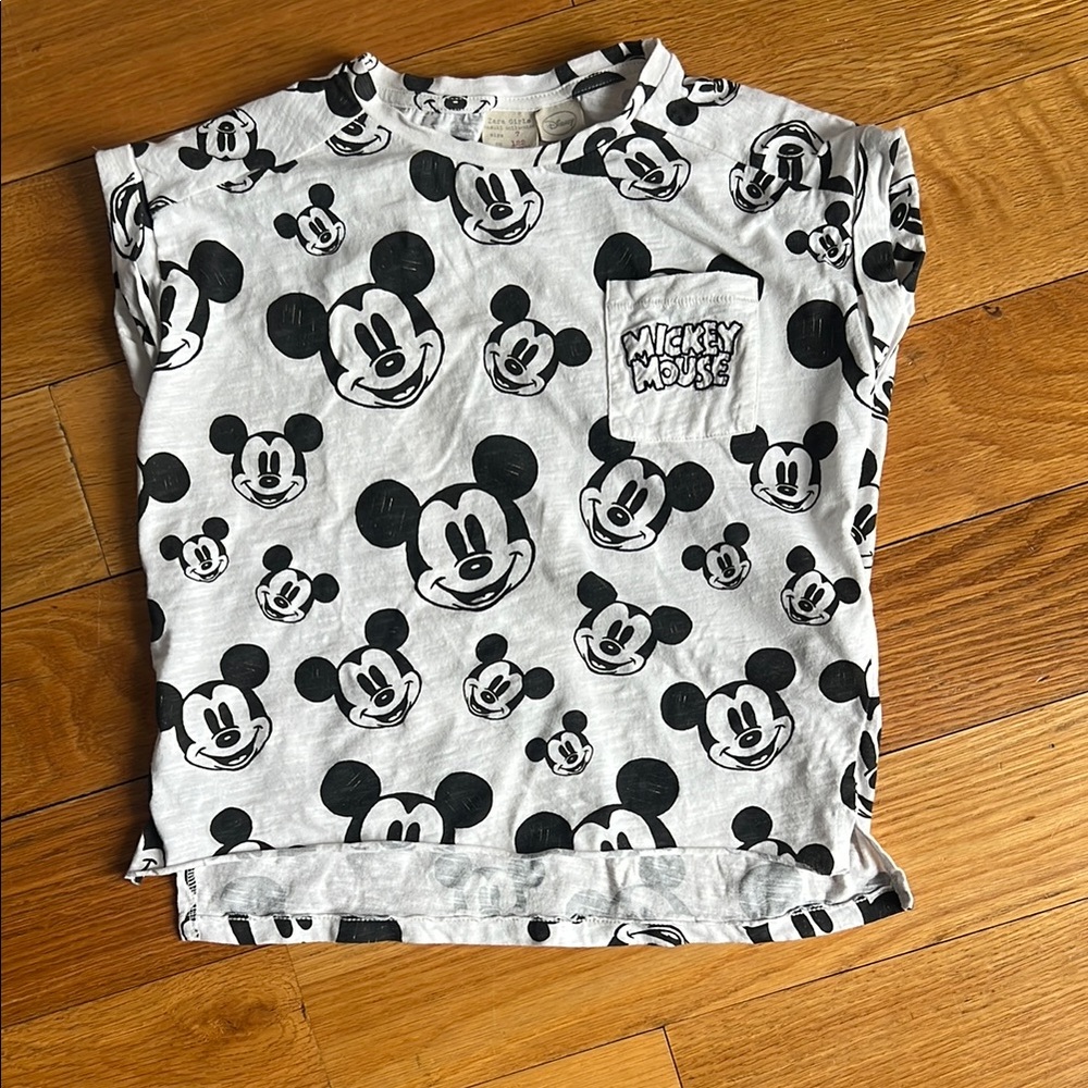 ZARA Disney Mickey Mouse Graphic cap sleeve Tee